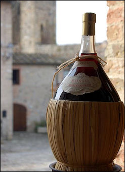 20120528-wine Italian Fiasco_di_chianti_monteriggioni.jpg